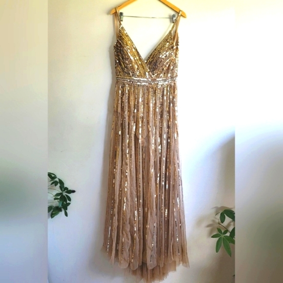 Mac Duggal,‎ Sequined Wrapover  Sleeveless Gown, Nude Gold, Size 8, NWT - Picture 4 of 13